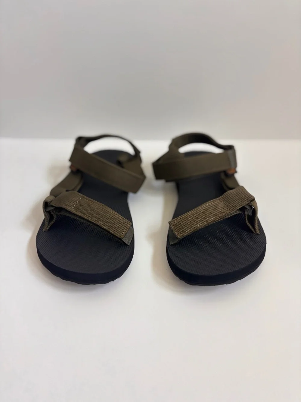 Teva Original Universal Sandals Olive Green Men’s Size 11 NIB